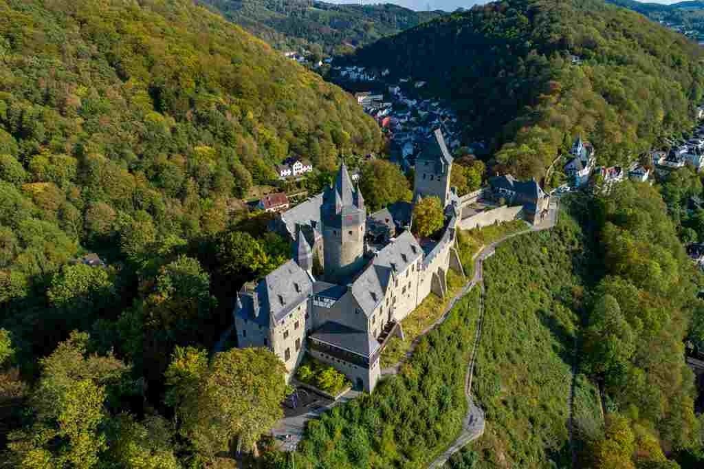 Tourismus NRW e.V., Museum Burg Altena, Vogelperspektive