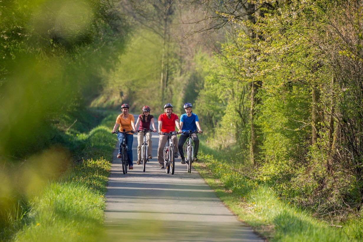 Relaxed cycling on old railway lines