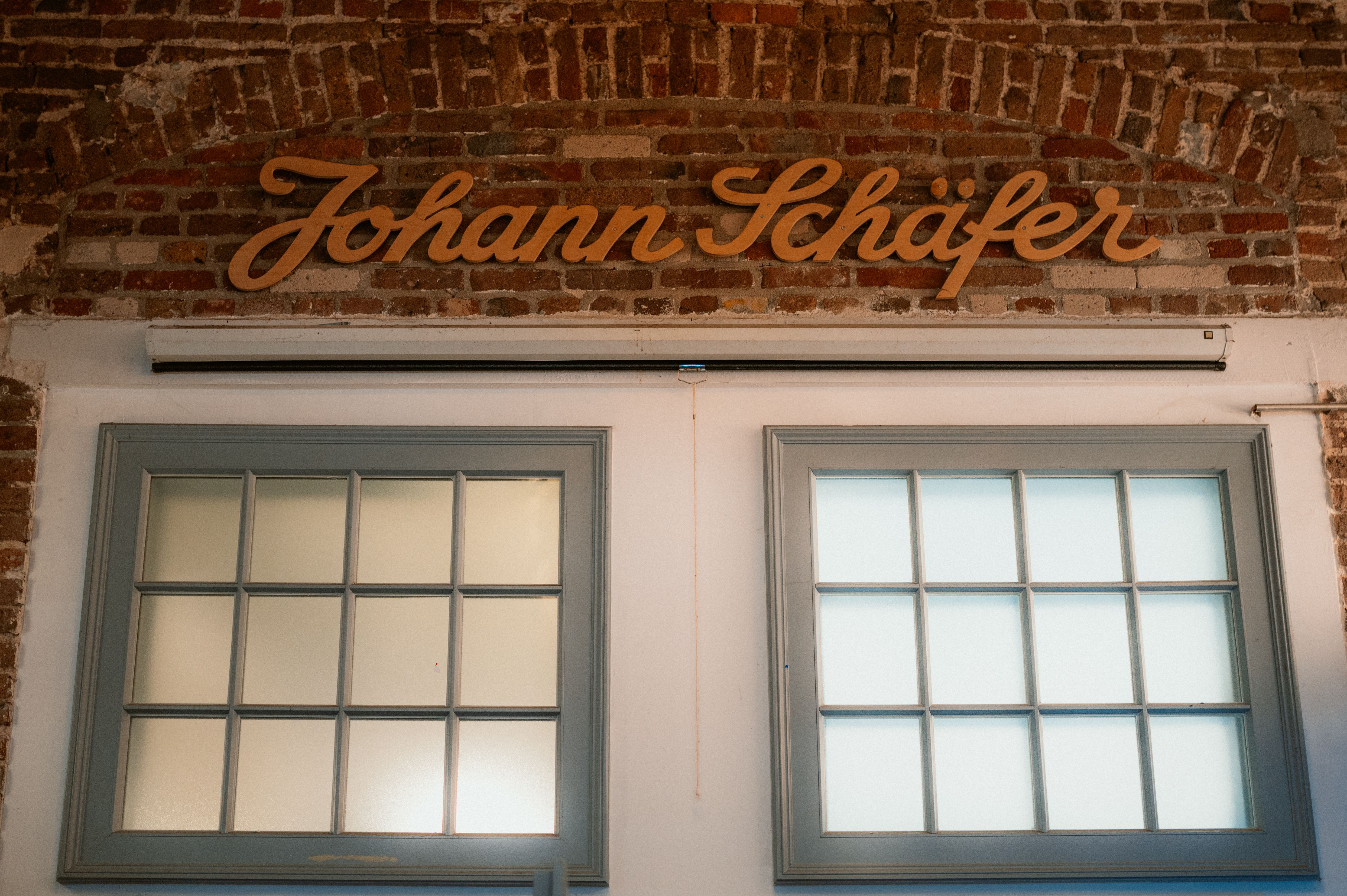 The logo of the Johann Schäfer brewery