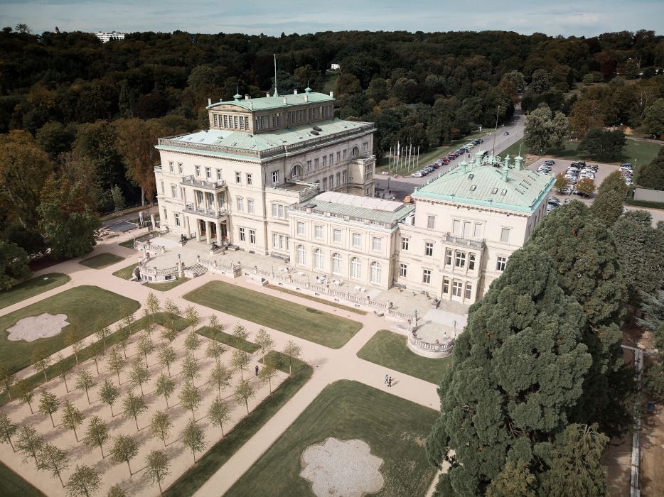 Villa Hügel - south façade with linden grove planted in 2018