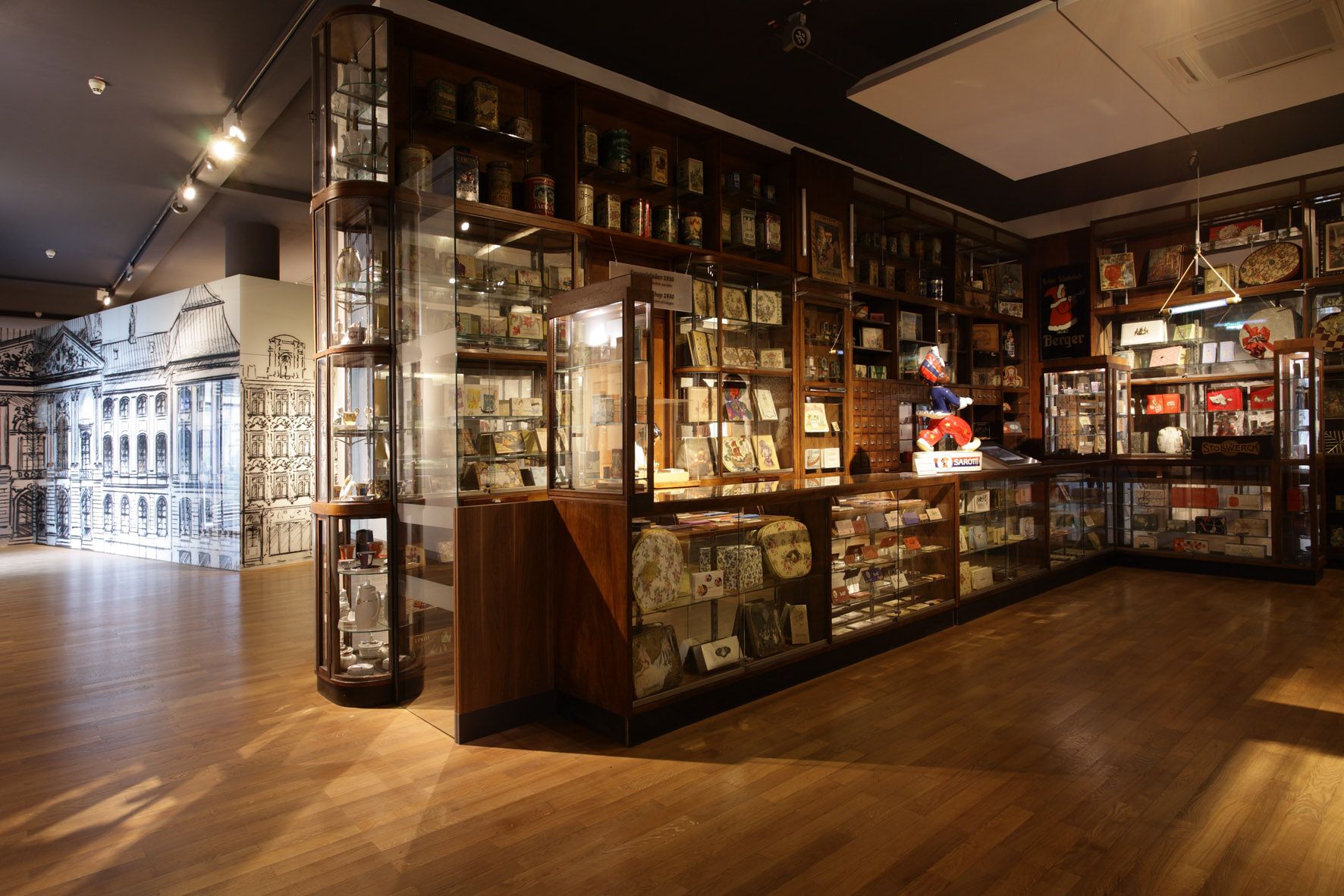 The historic drugstore in the Chocolate Museum is worth a detour when guests visit the exhibition