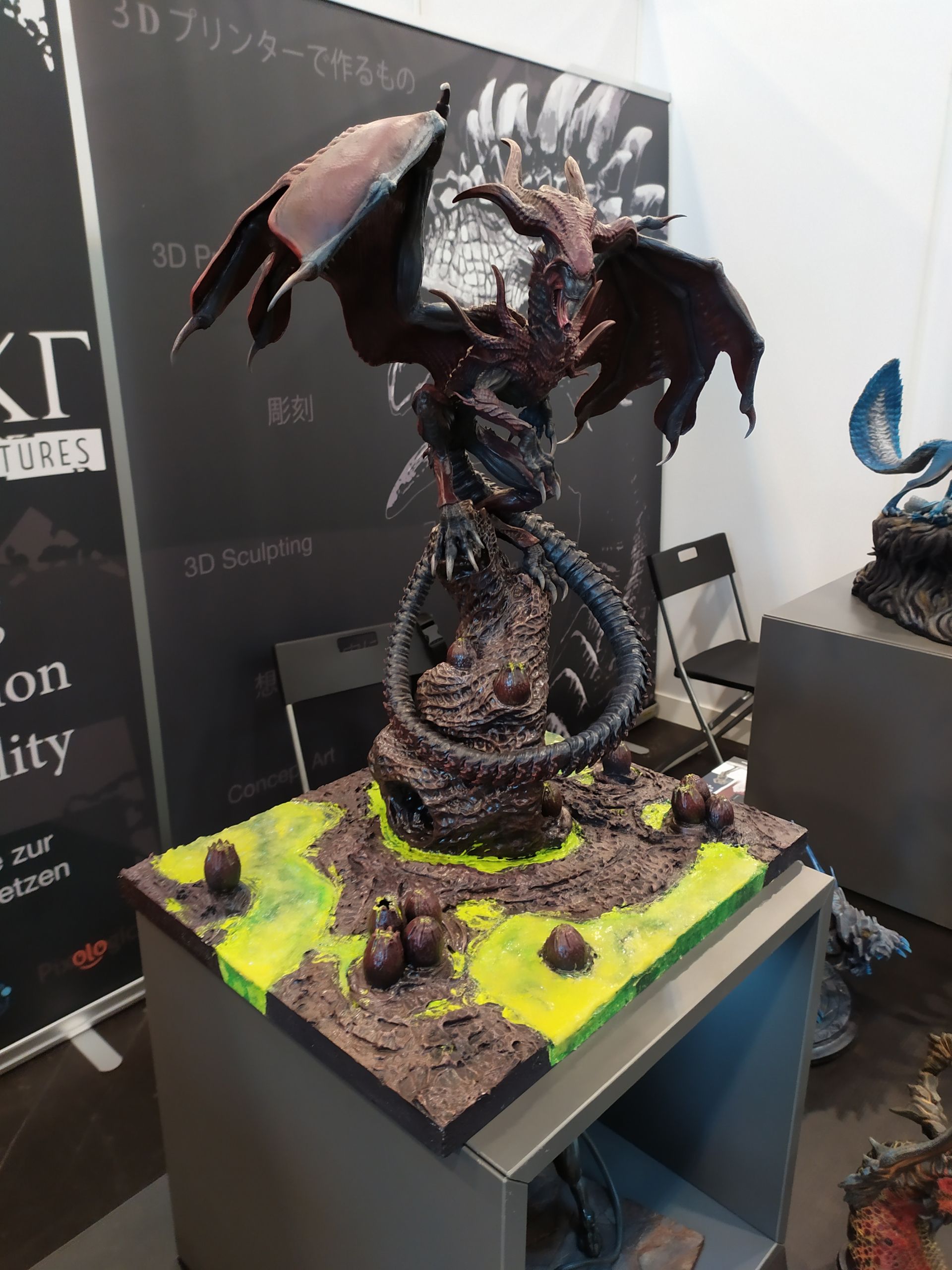 Some of the statues on the stands at SPIEL Essen are real eye-catchers. They were hand-painted by artists