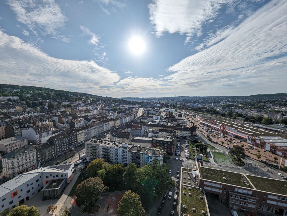 The view from the Skywalk of the Gaskessel is gigantic. Guests can see far and wide over Wuppertal's housing landscape