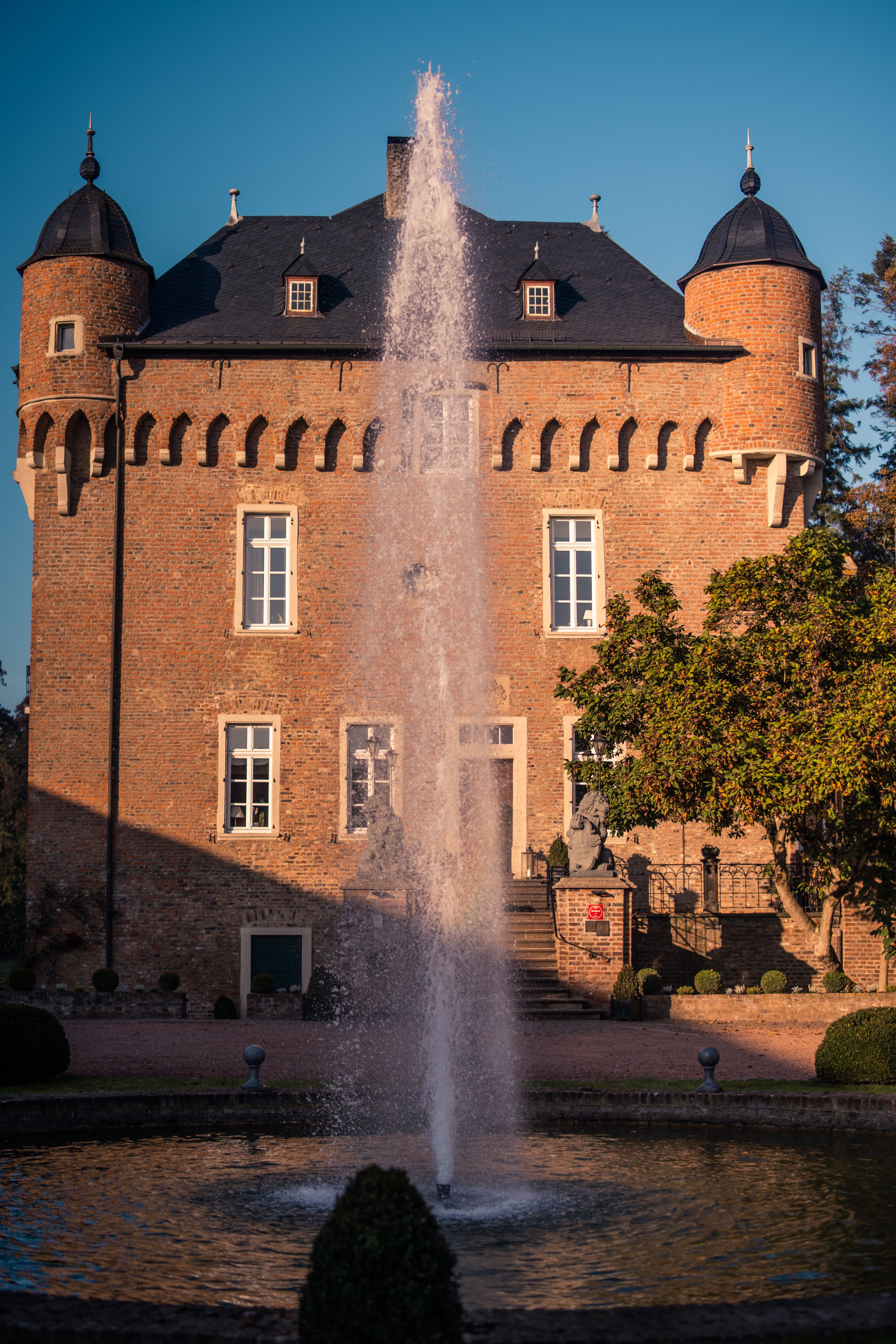 Loersfeld Castle Kerpen