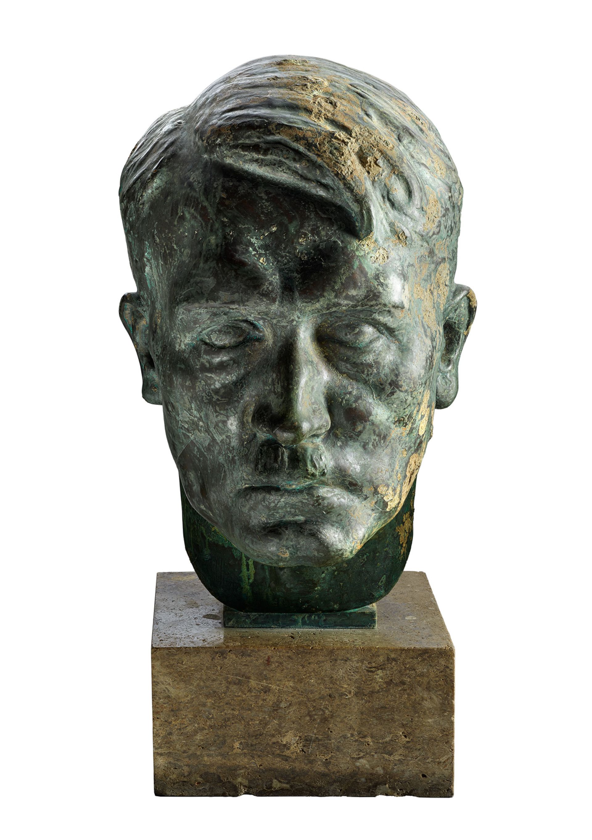 Bust of Hitler by the sculptor Hedwig Maria Ley from 1932