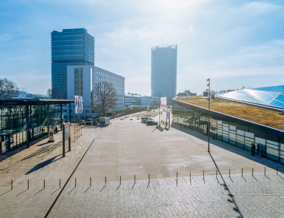 Exterior view with plenary building (left) and main building (right)