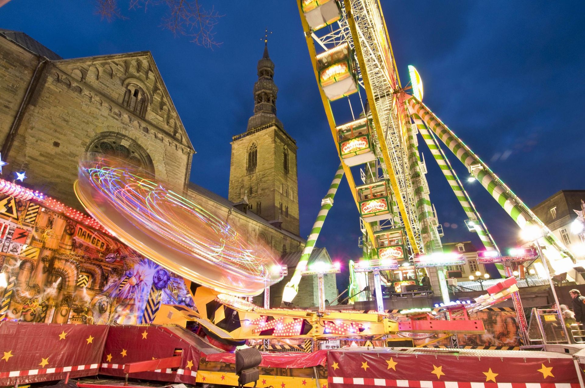 Like other rides at the Soest All Saints' Fair, the Ferris wheel is very popular