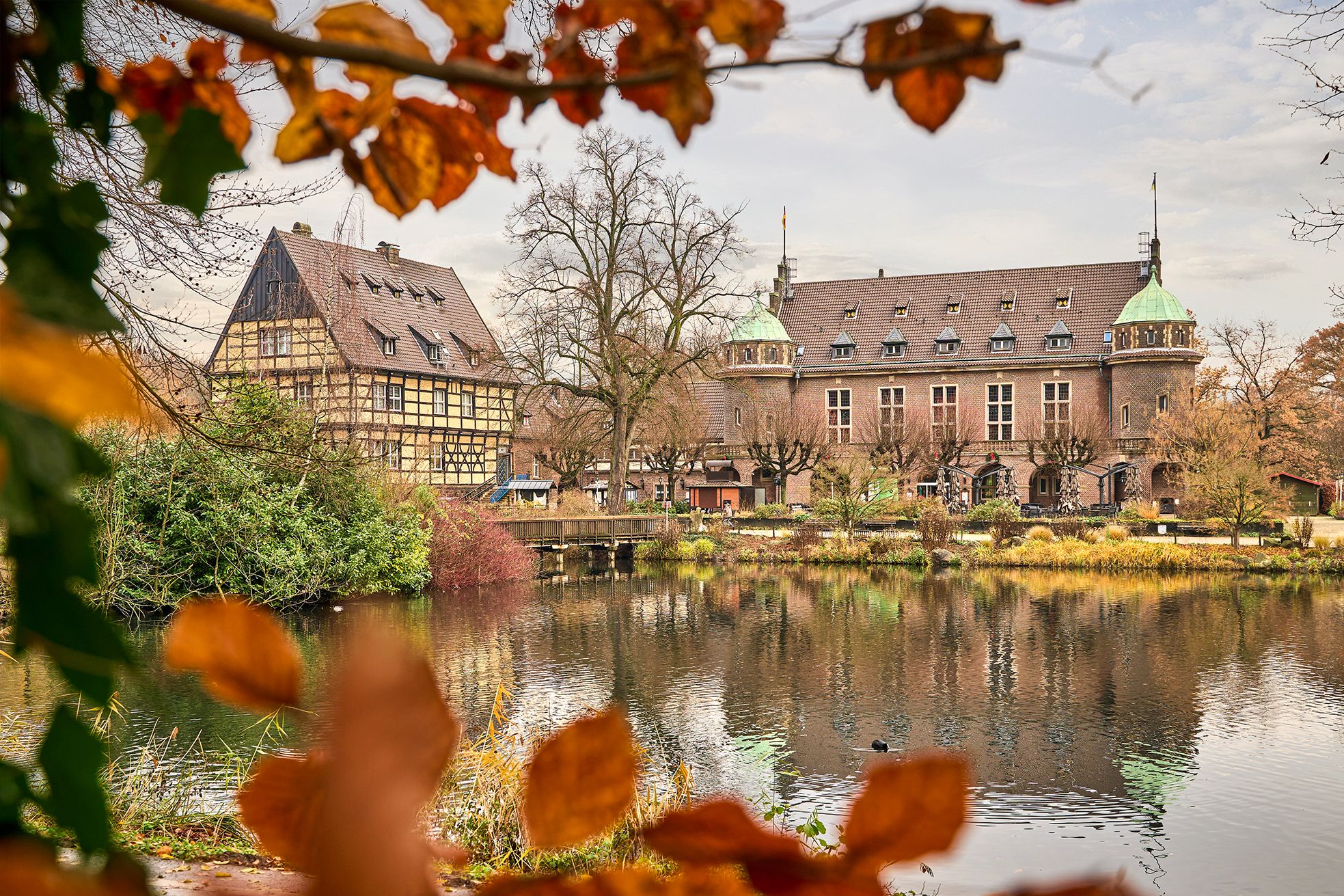 The moated castle of Wittringen is a neo-renaissance building with roots dating back to the 13th century