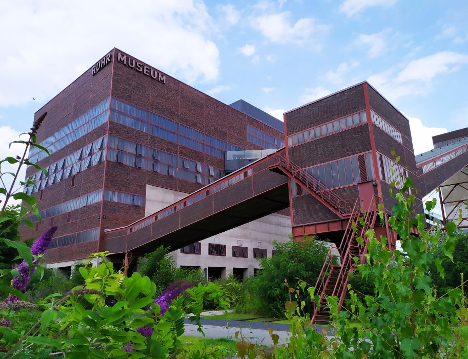 The Portal of Industrial Heritage and the Ruhr Museum are located in the former coal washing plant